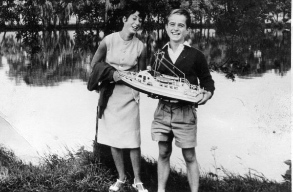Biene and Walter with Model Boat