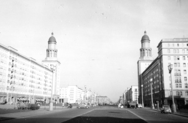 Stalin Boulevard - Now it is called again Unter den Linden