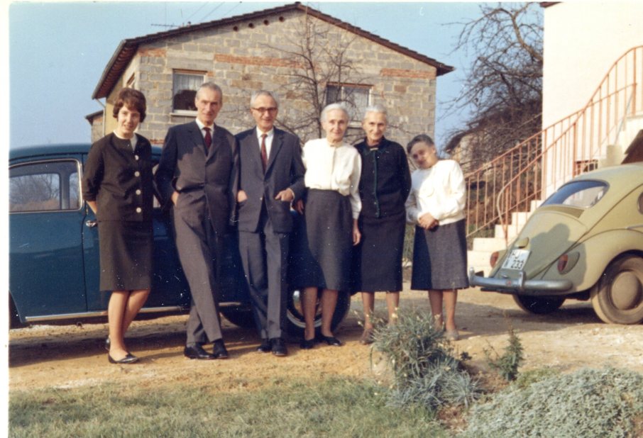 The Kegler Family with Gerhard and his daughter Helga on the left