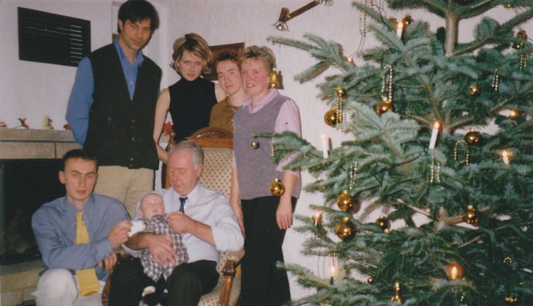 Weihnachten 1997 - Familie Norbert und Robert links oben