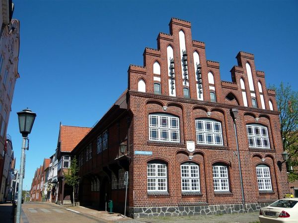 Old City Hall of Rendsburg - Photo Credit: wikipedia.org
