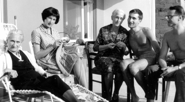 Family Gathering: Aunt Mieze, Eka (Lavana), Mother, Peter and Adolf