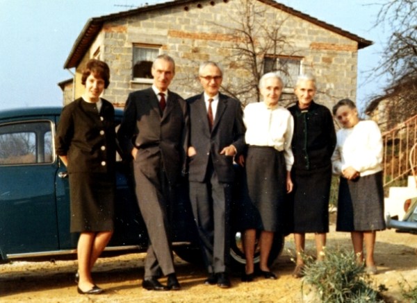 Gerhard Kegler between his Daughter Helga and Brother Günther 1964