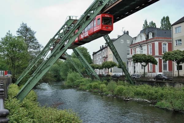 Floating Tram in Wuppertal - Photo Credit: wikipedia.org