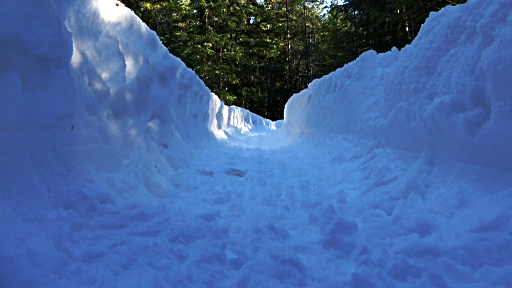 Snow Tunnel